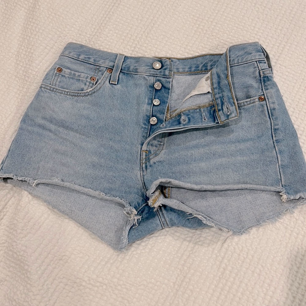 501 Levi Jean high rise shorts- size 29